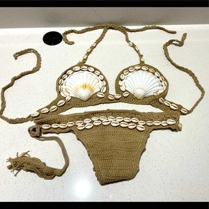 NWOT 🐚 Seashell 🐚 & Crochet Bikini **FESTIVAL**